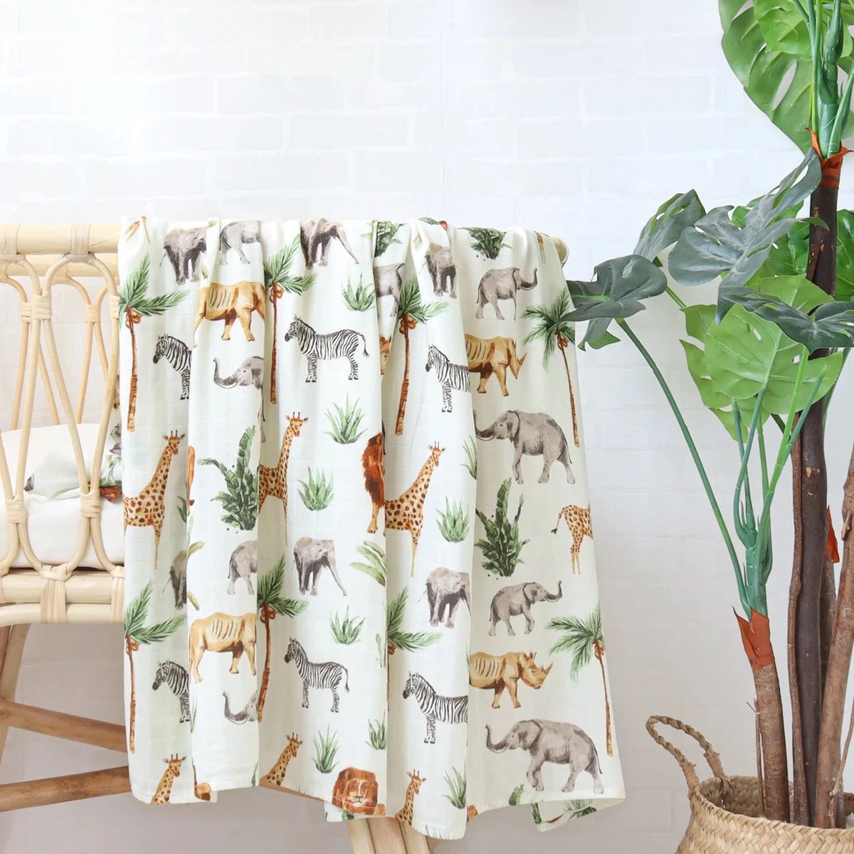 Hydrofiele Doeken - Hydrofiele Doek XL - Jungle - Hydrofiel - Safari - 120x120cm - Hydrofiel - Swaddle - Hydrofiele Luier -XL - Bamboe - Hydrofieldoek - Hydrofiele Doek Giraffe - Emmailloter - Kraamcadeau - Image 3