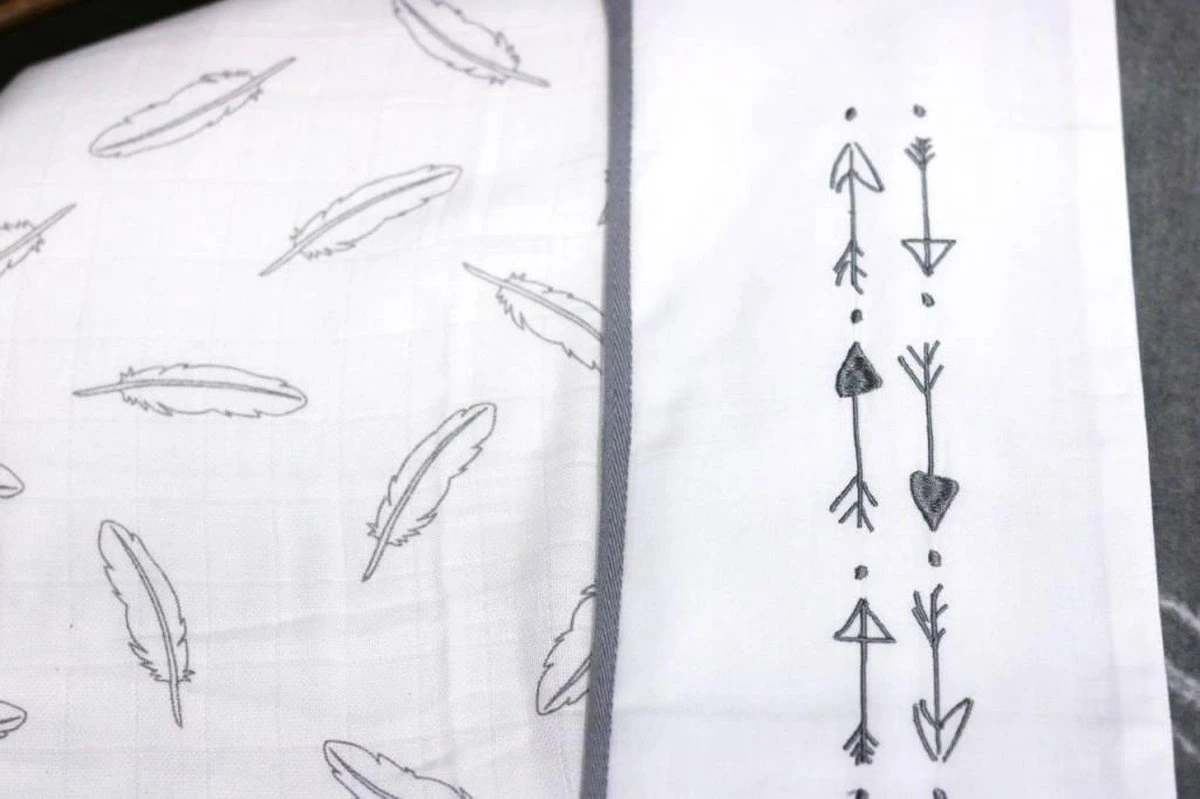 Meyco Clouds/Dots/Feathers Hydrofiele Doeken - 3-pack - Grey - 70x70cm - Image 2